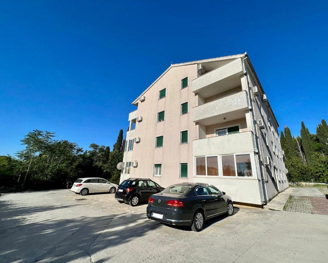 Apartment Troisa Kaštela Exterior foto